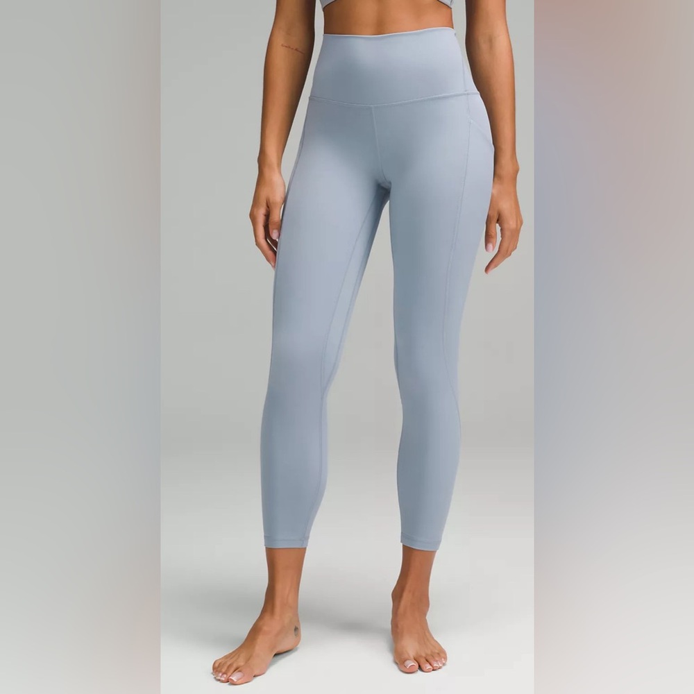 NWOT Lululemon Wunder Train Contour Fit High-Rise Tight 25" Chambray